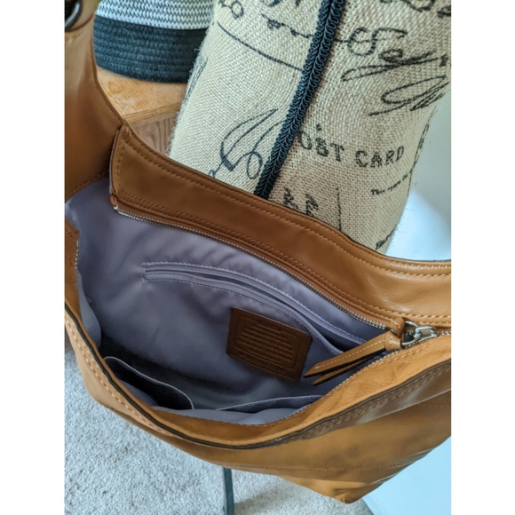 Convertible Duffle | Coach - Picture 7 of 8